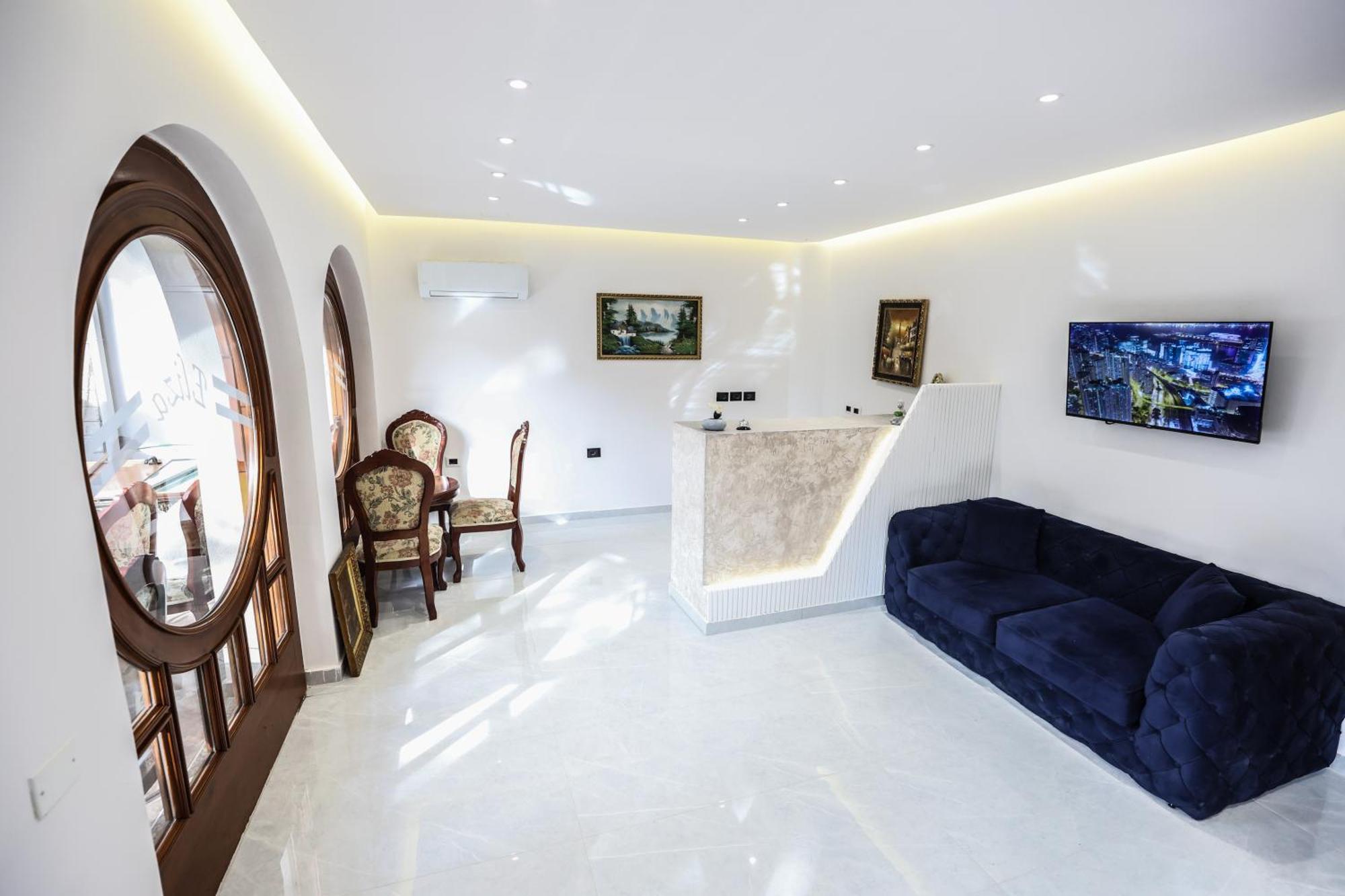Vila Alizee Hotel Tirana Exterior photo